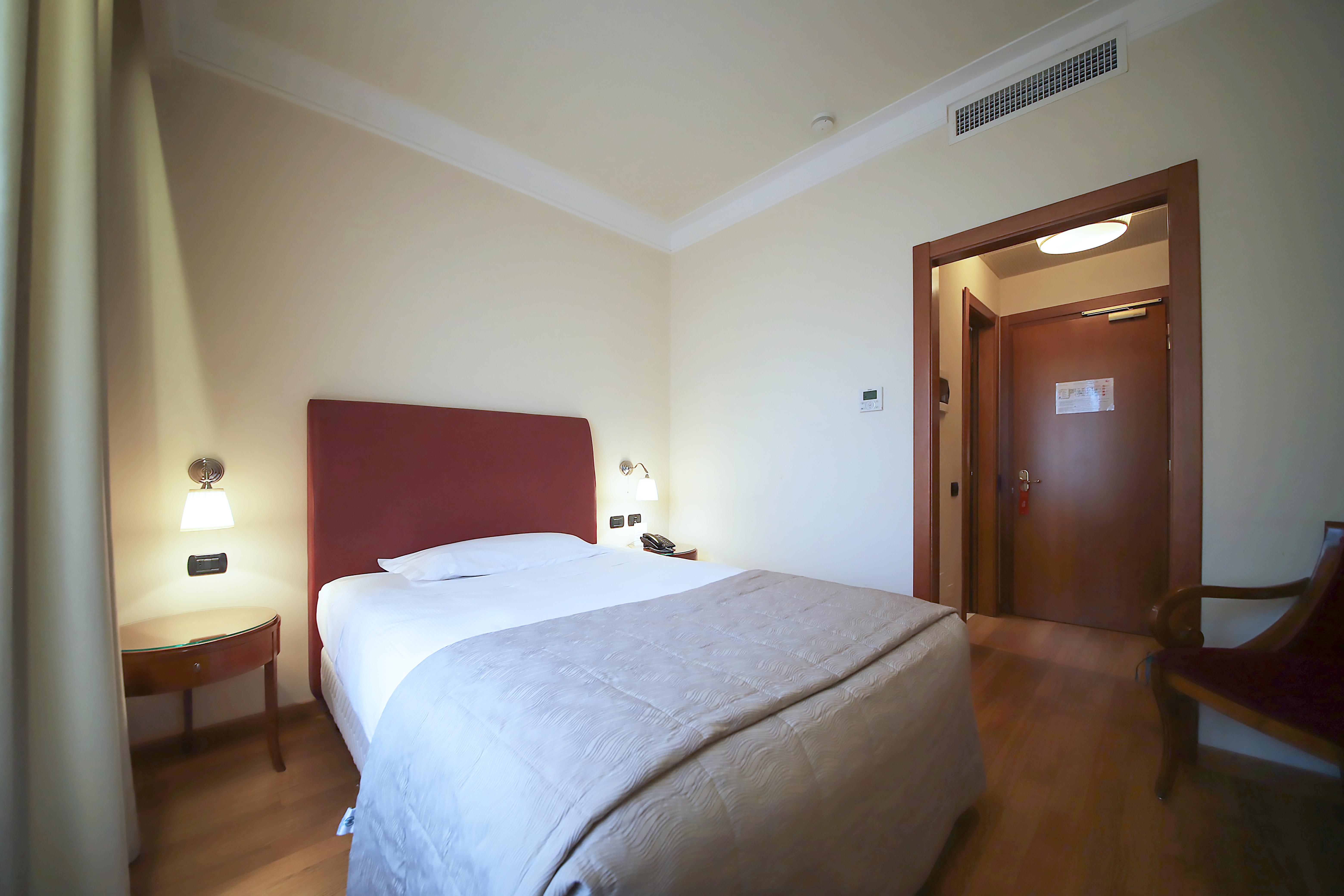 Monica Hotel Fiera Pregnana Milanese Exterior photo
