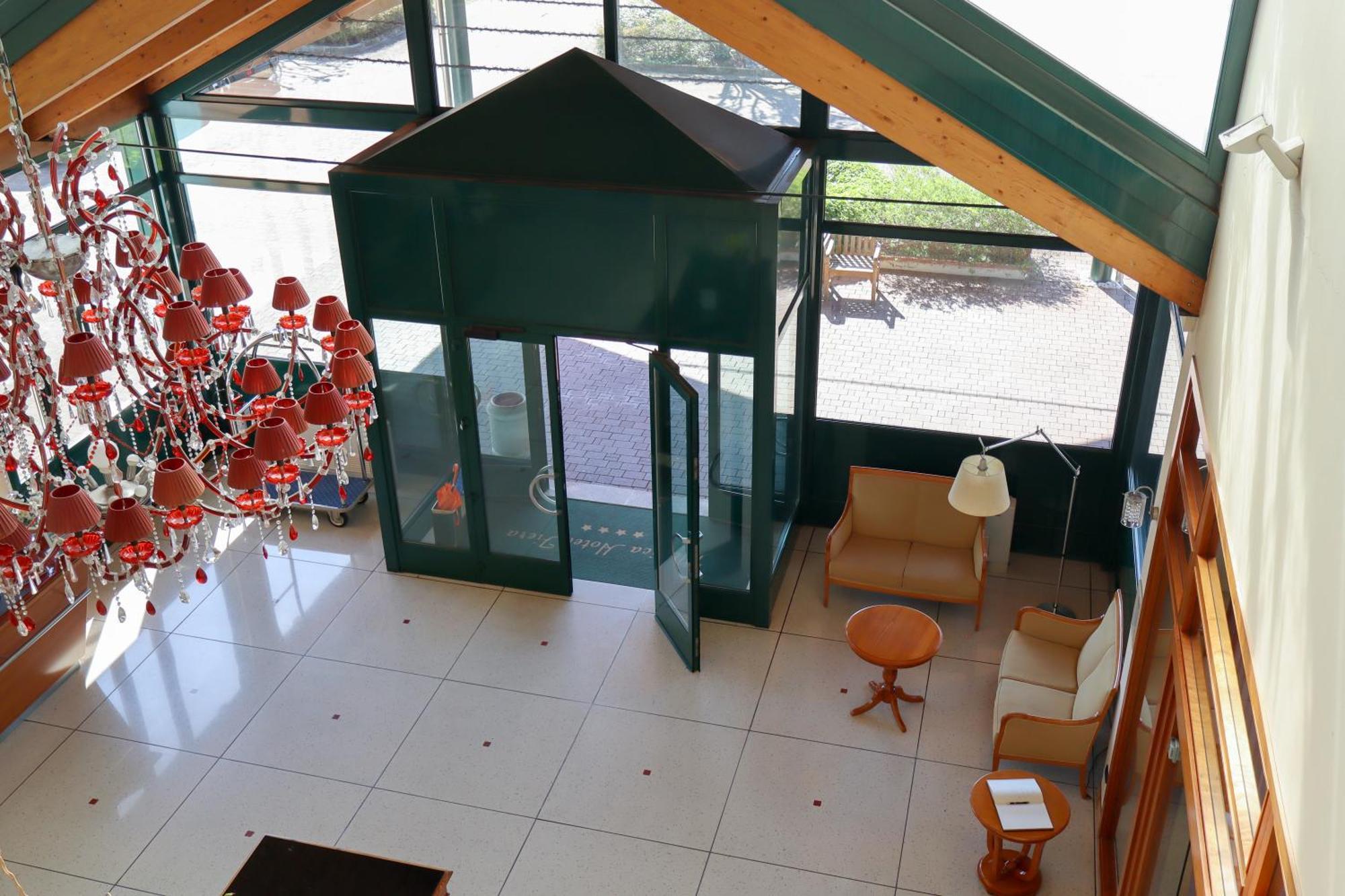 Monica Hotel Fiera Pregnana Milanese Exterior photo