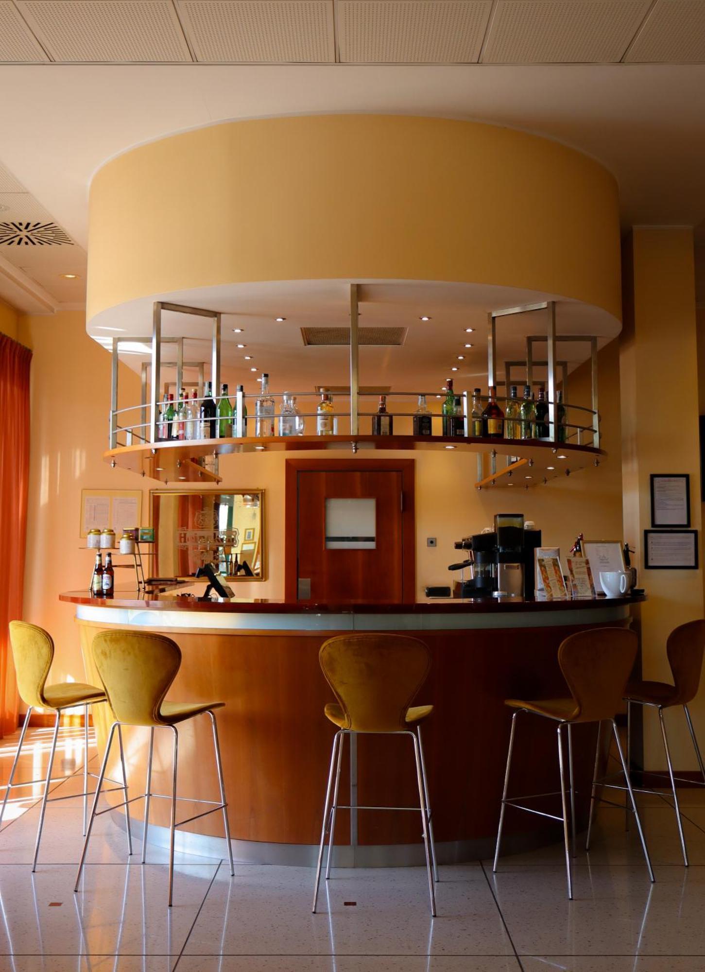 Monica Hotel Fiera Pregnana Milanese Exterior photo